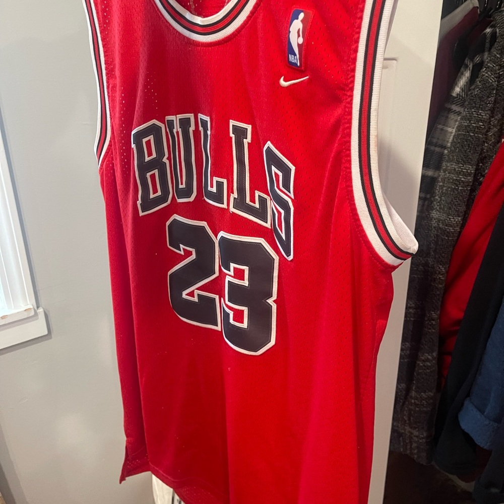 Michael Jordan Nike Red and Black Bulls Game Jersey XXL